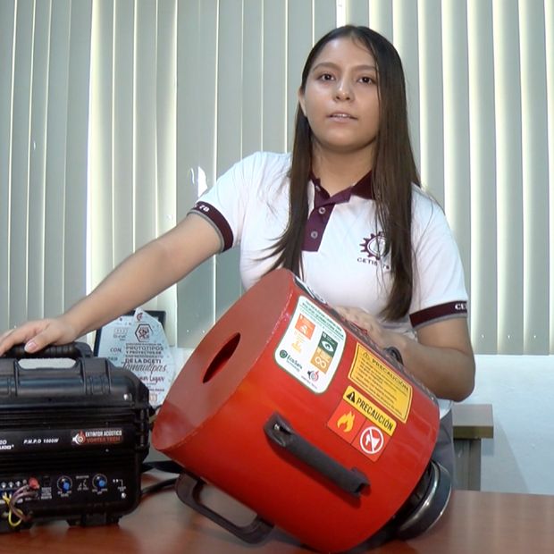 Angela Karime Presenta su Proyecto 'Vortex Tech' en el Congreso de Energía Tamaulipas 2026